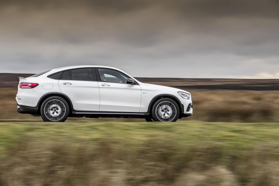  Mercedes-AMG GLC43 4Matic Coupe (C253) 2019 года  (UK) (фото 28 из 69)